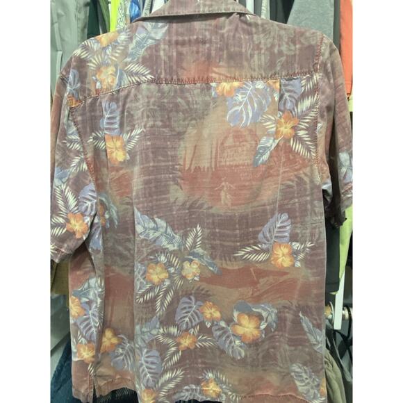 Tommy Bahama Red Multicolor Floral Short Sleeve Silk Cotton Hawaiian Shirt M EUC - Picture 2 of 5